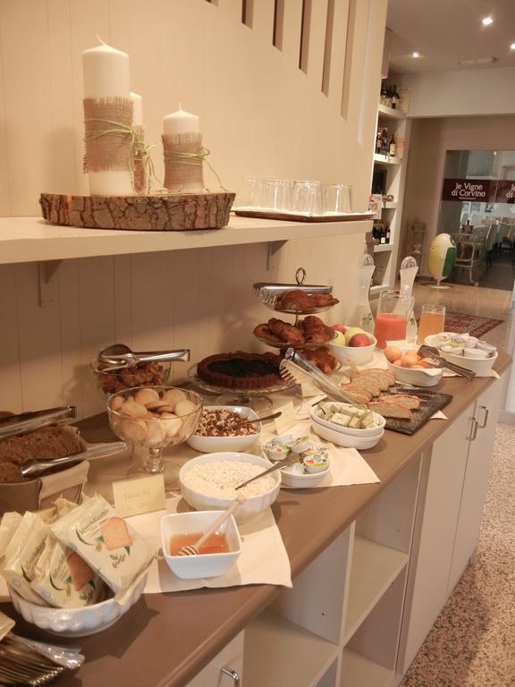 Hotel Le Vigne Di Corvino Casteggio 外观 照片