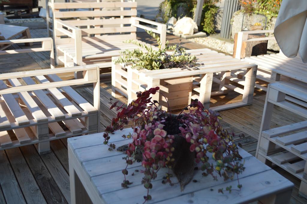 Hotel Le Vigne Di Corvino Casteggio 外观 照片