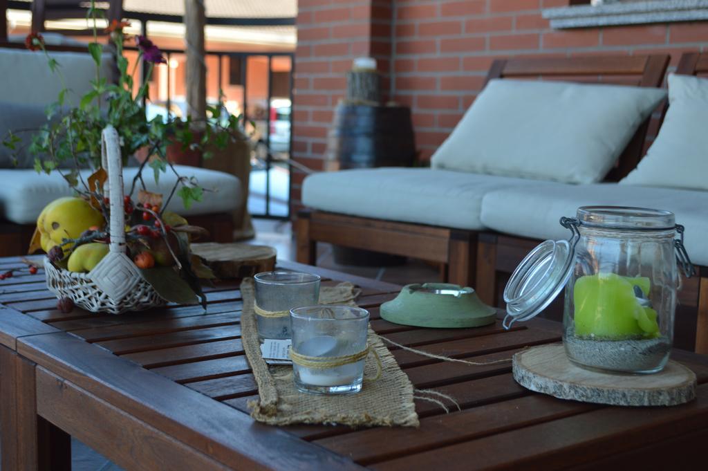 Hotel Le Vigne Di Corvino Casteggio 外观 照片